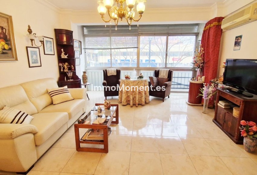 Resale - Apartment - Fuengirola - Fuengirola Centro