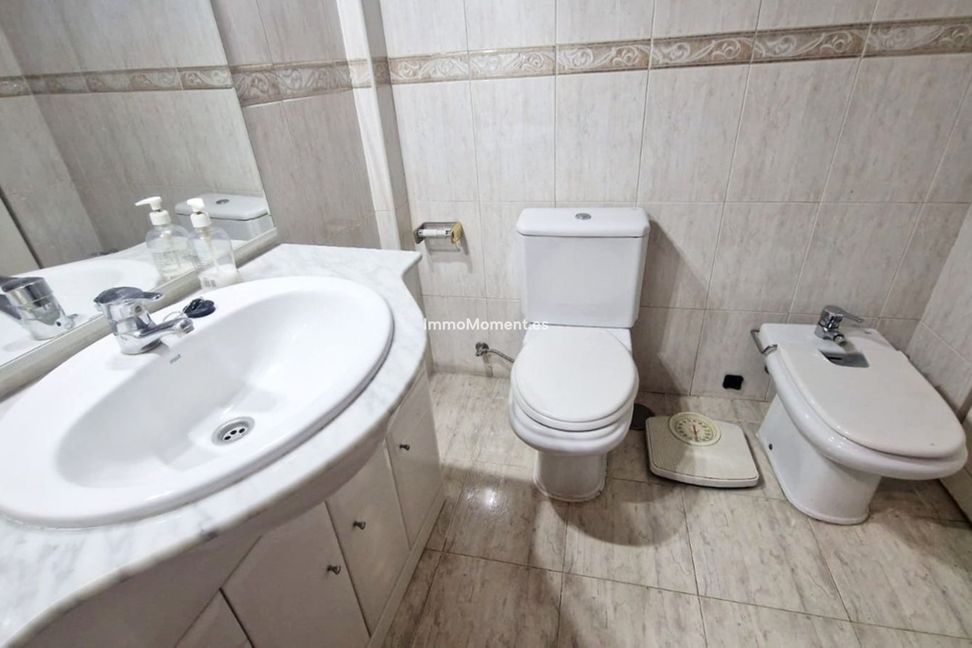 Resale - Apartment - Fuengirola - Fuengirola Centro