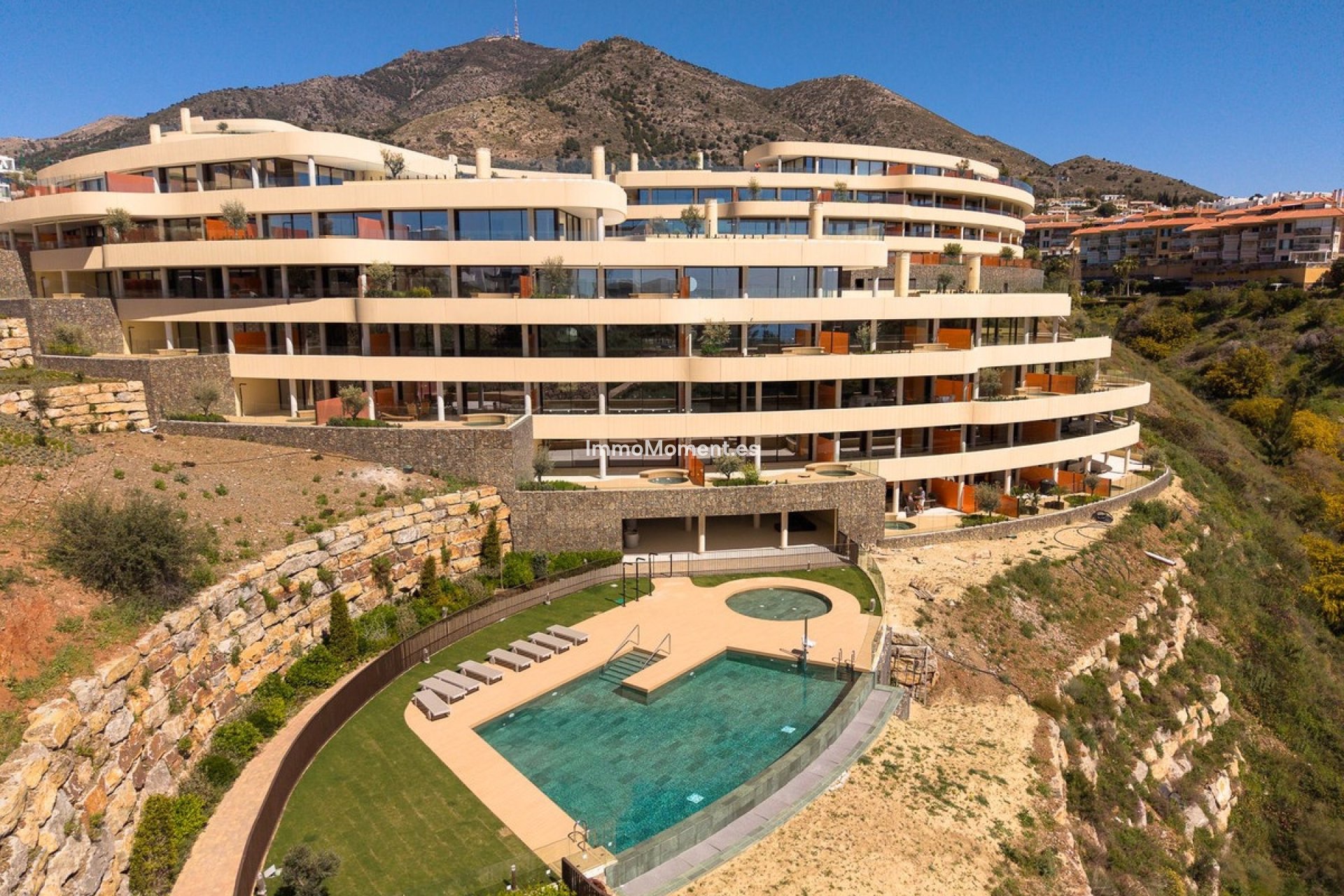Resale - Apartment - Fuengirola - Fuengirola Centro