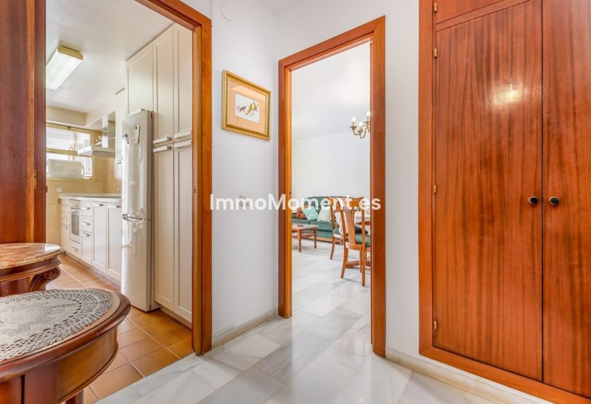 Resale - Apartment - Fuengirola - Fuengirola Centro