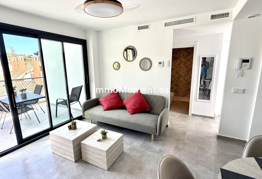 Resale - Apartment - Fuengirola - Fuengirola Centro