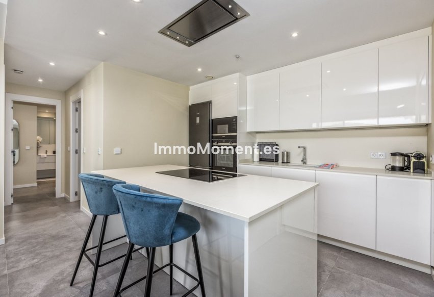 Resale - Apartment - Fuengirola - Fuengirola Centro