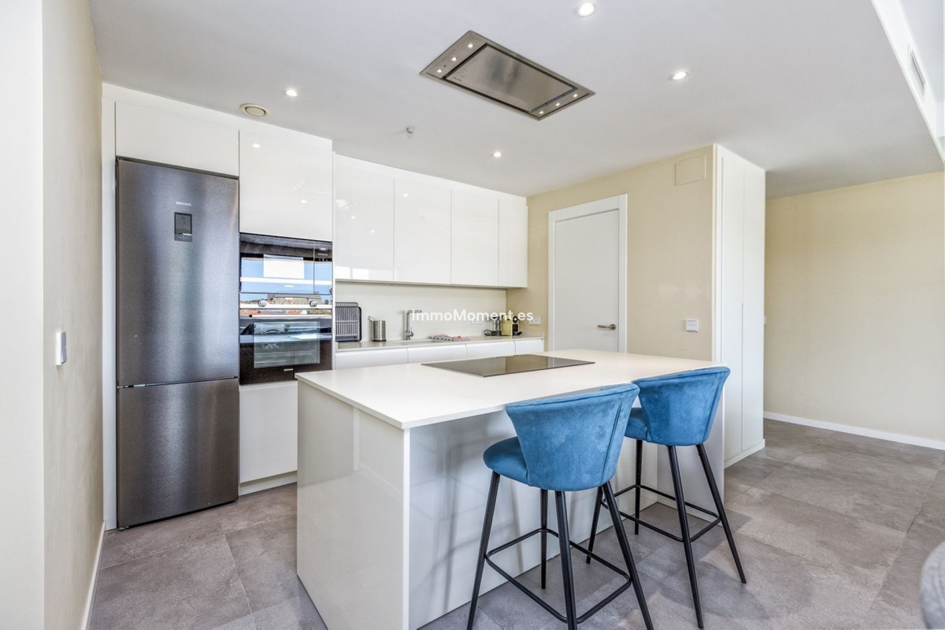 Resale - Apartment - Fuengirola - Fuengirola Centro