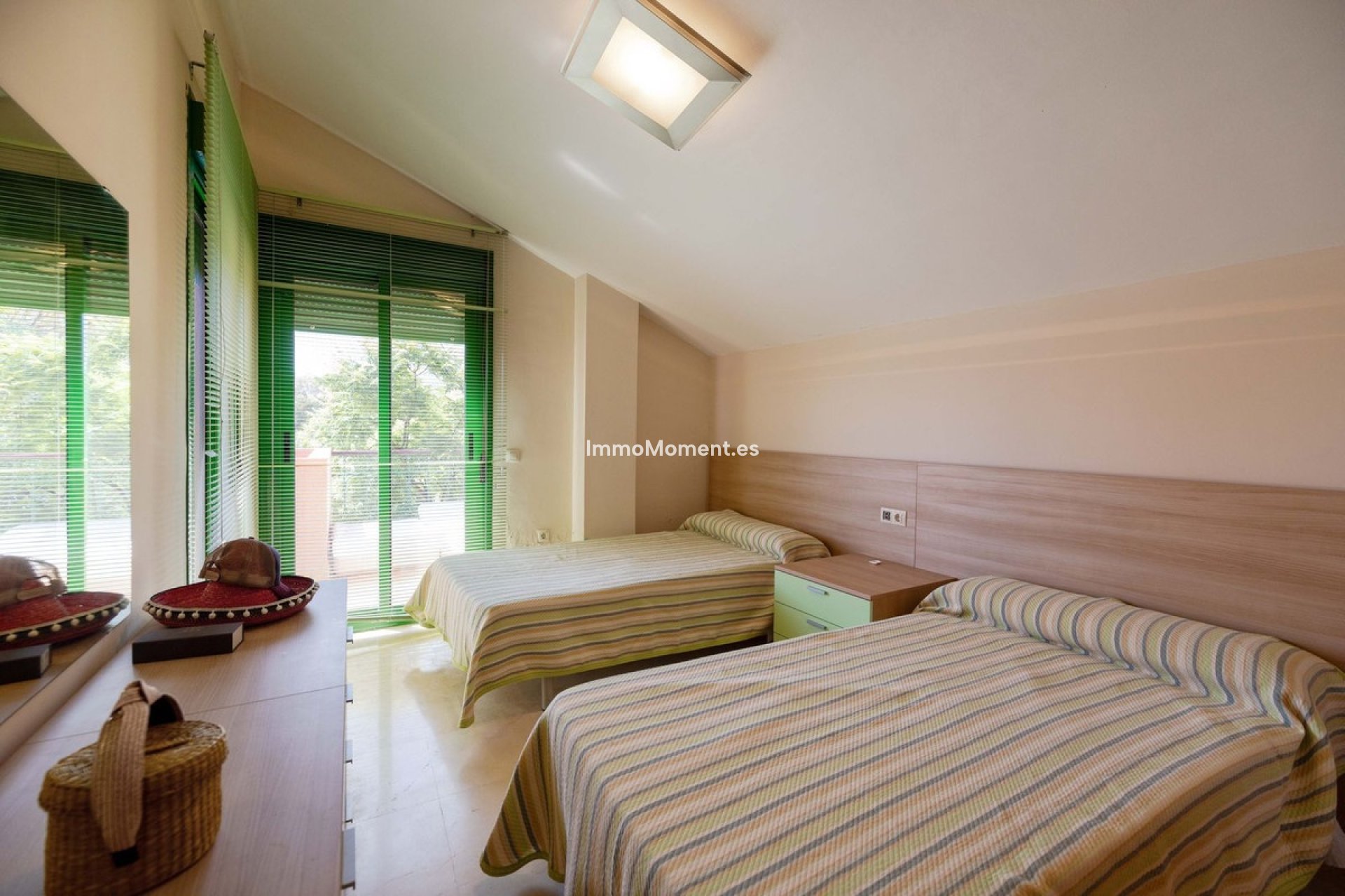 Resale - Apartment - Fuengirola - Fuengirola Centro