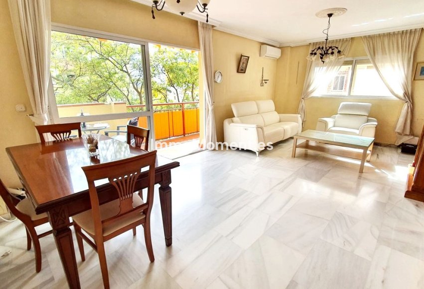 Resale - Apartment - Fuengirola - Fuengirola Centro