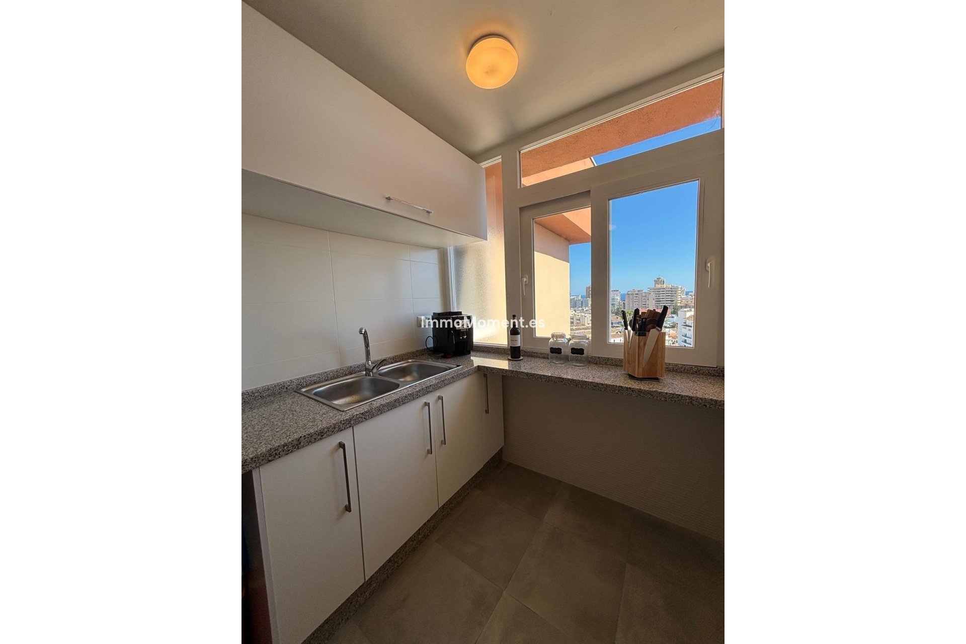 Resale - Apartment - Fuengirola - Fuengirola Centro