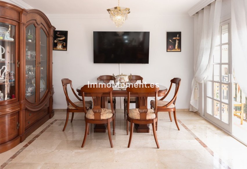 Resale - Apartment - Fuengirola - Fuengirola Centro