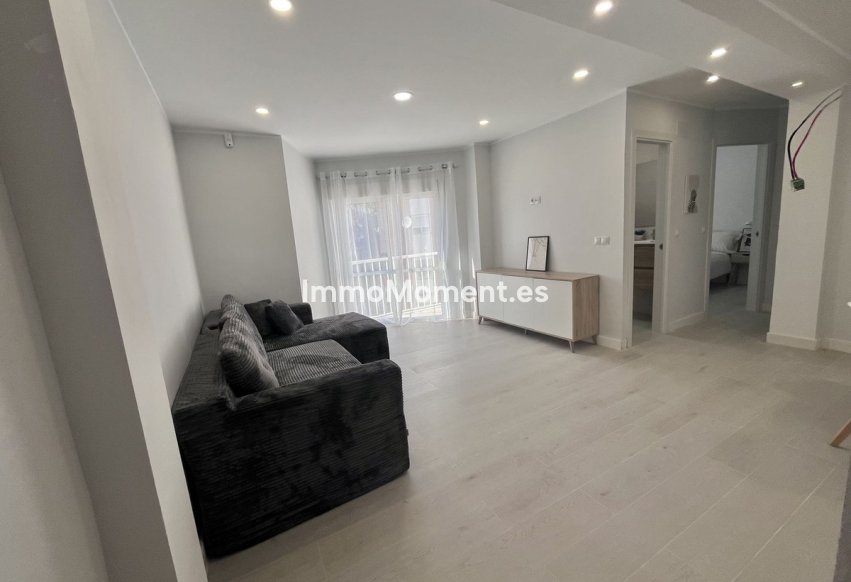 Resale - Apartment - Fuengirola - Fuengirola Centro