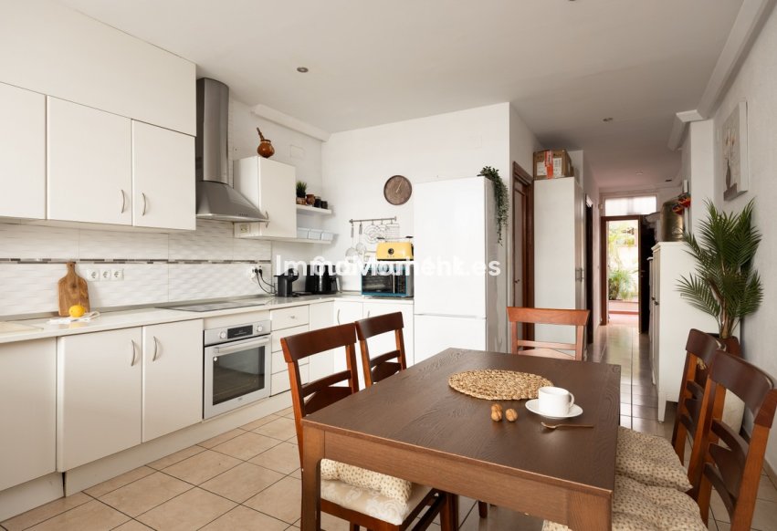 Resale - Apartment - Fuengirola - Fuengirola Centro