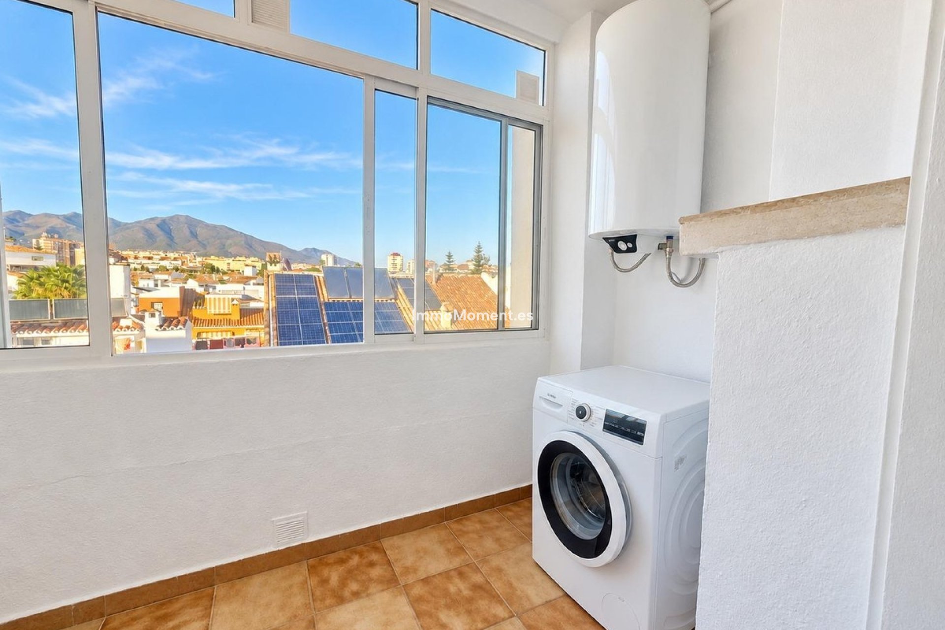 Resale - Apartment - Fuengirola - Fuengirola Centro