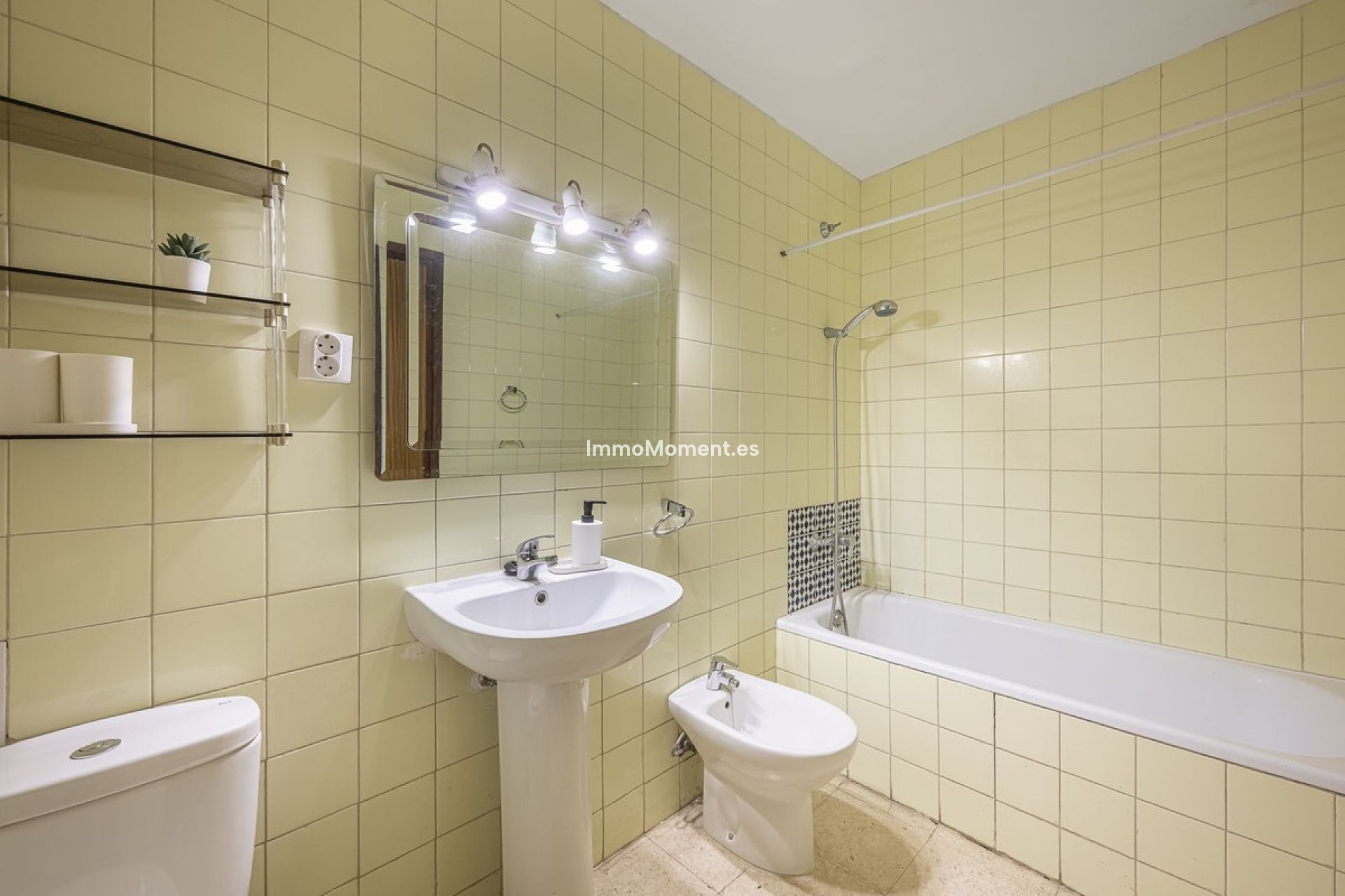 Resale - Apartment - Fuengirola - Fuengirola Centro