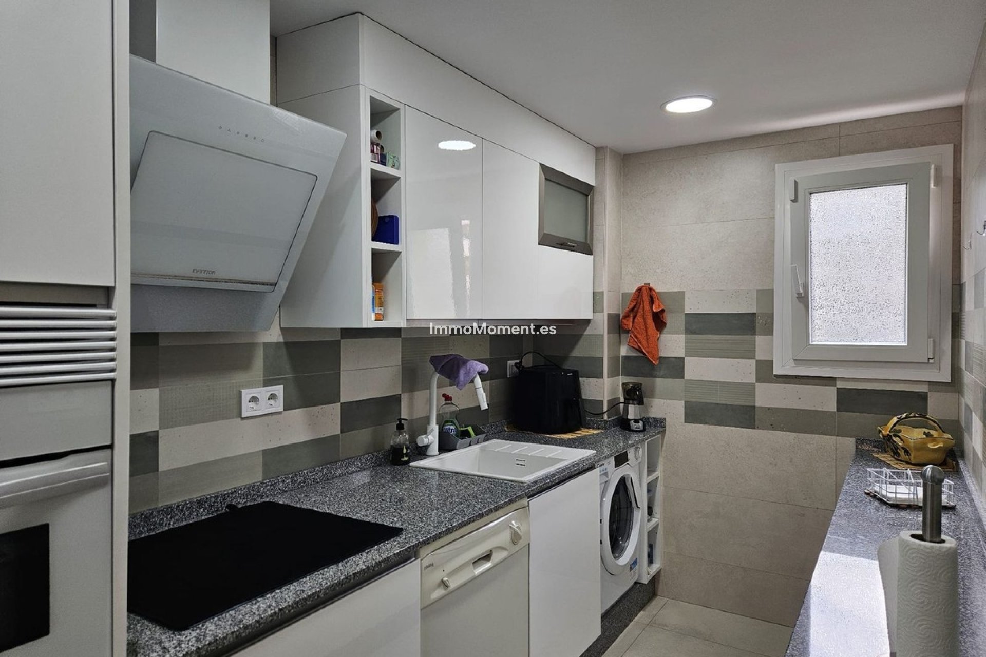 Resale - Apartment - Fuengirola - Fuengirola Centro