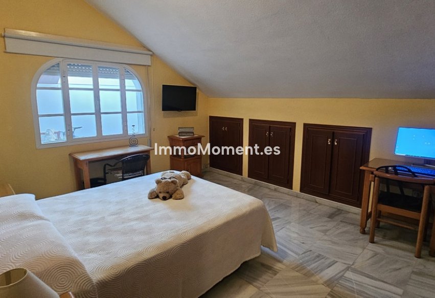 Resale - Apartment - Fuengirola - Fuengirola Centro