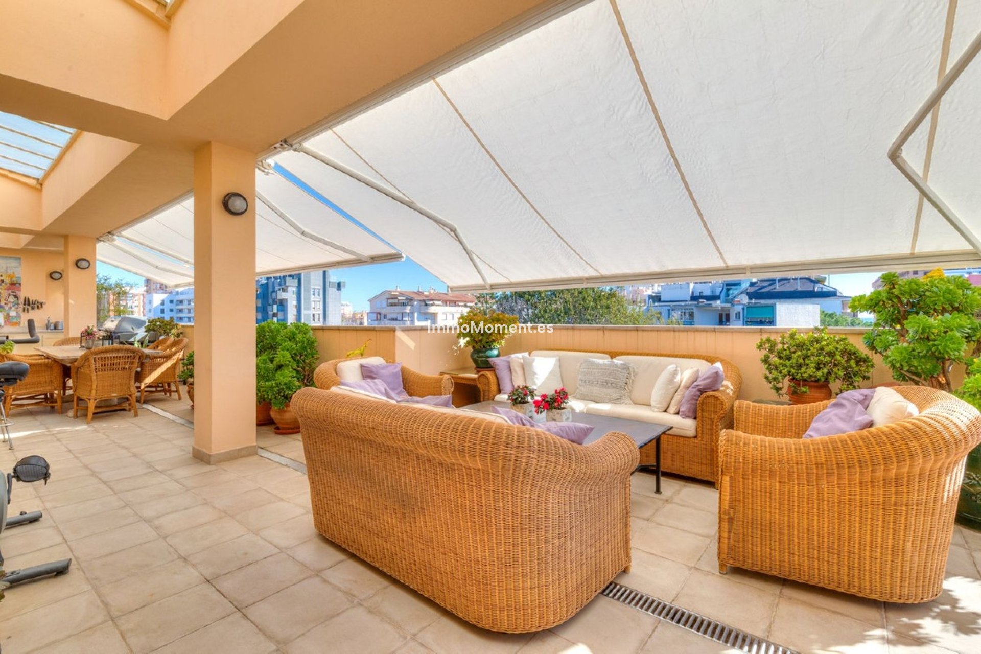 Resale - Apartment - Fuengirola - Fuengirola Centro