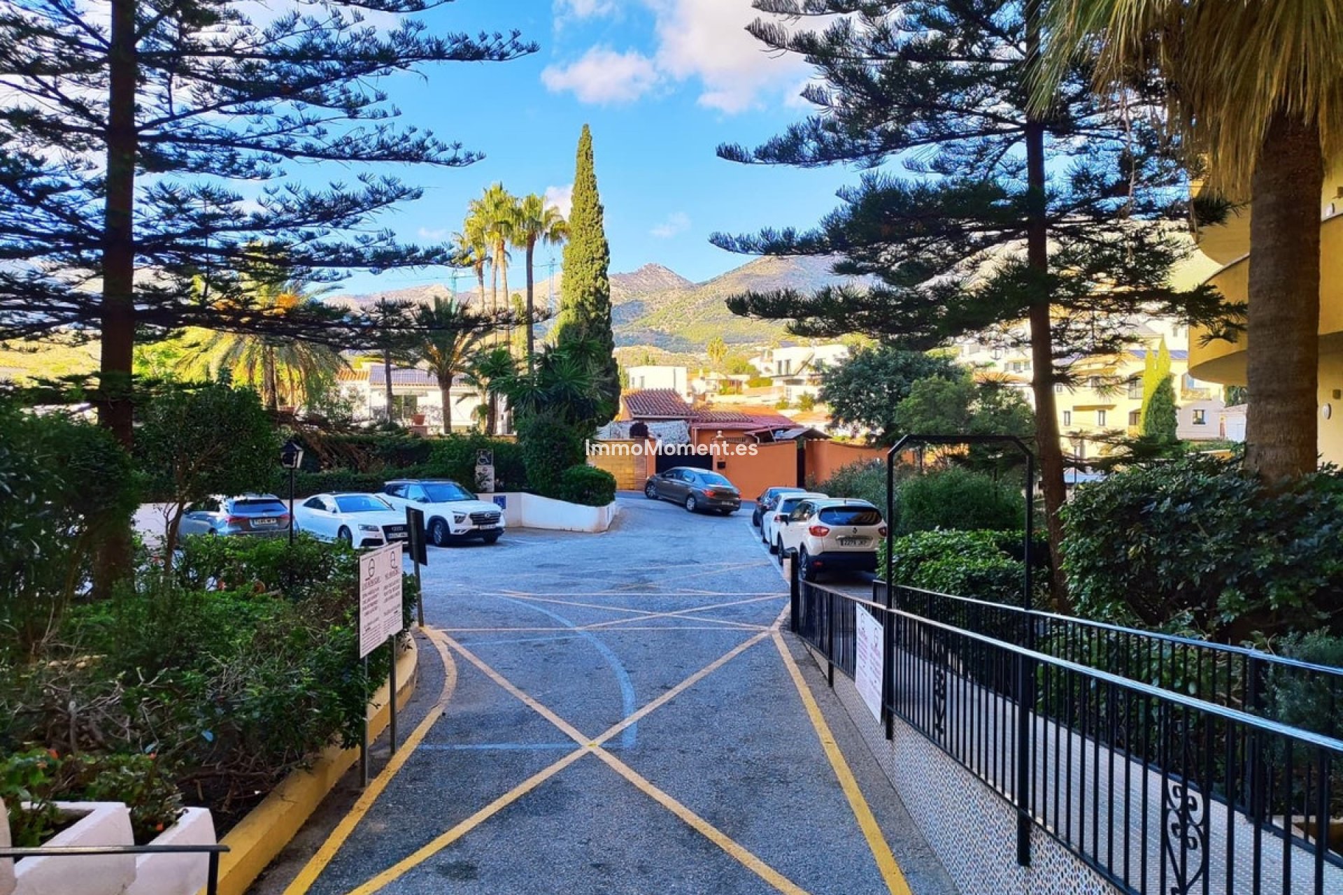 Resale - Apartment - Fuengirola - Fuengirola Centro