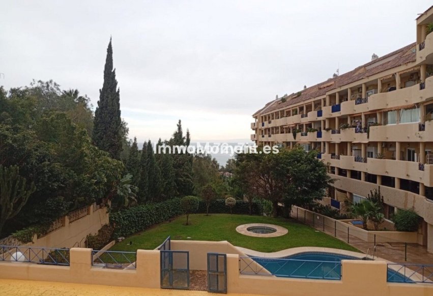 Resale - Apartment - Fuengirola - Fuengirola Centro
