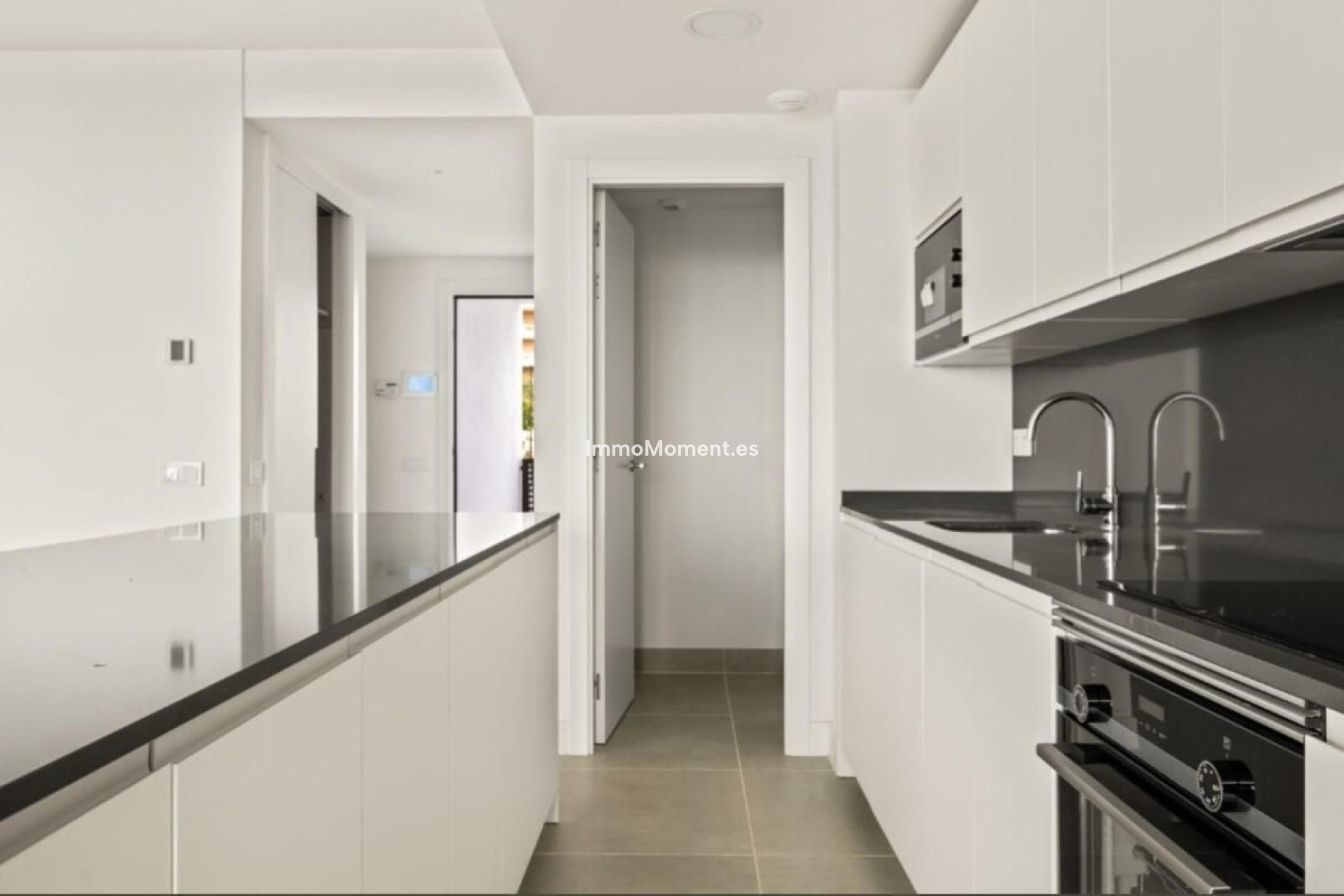 Resale - Apartment - Fuengirola - Fuengirola Centro