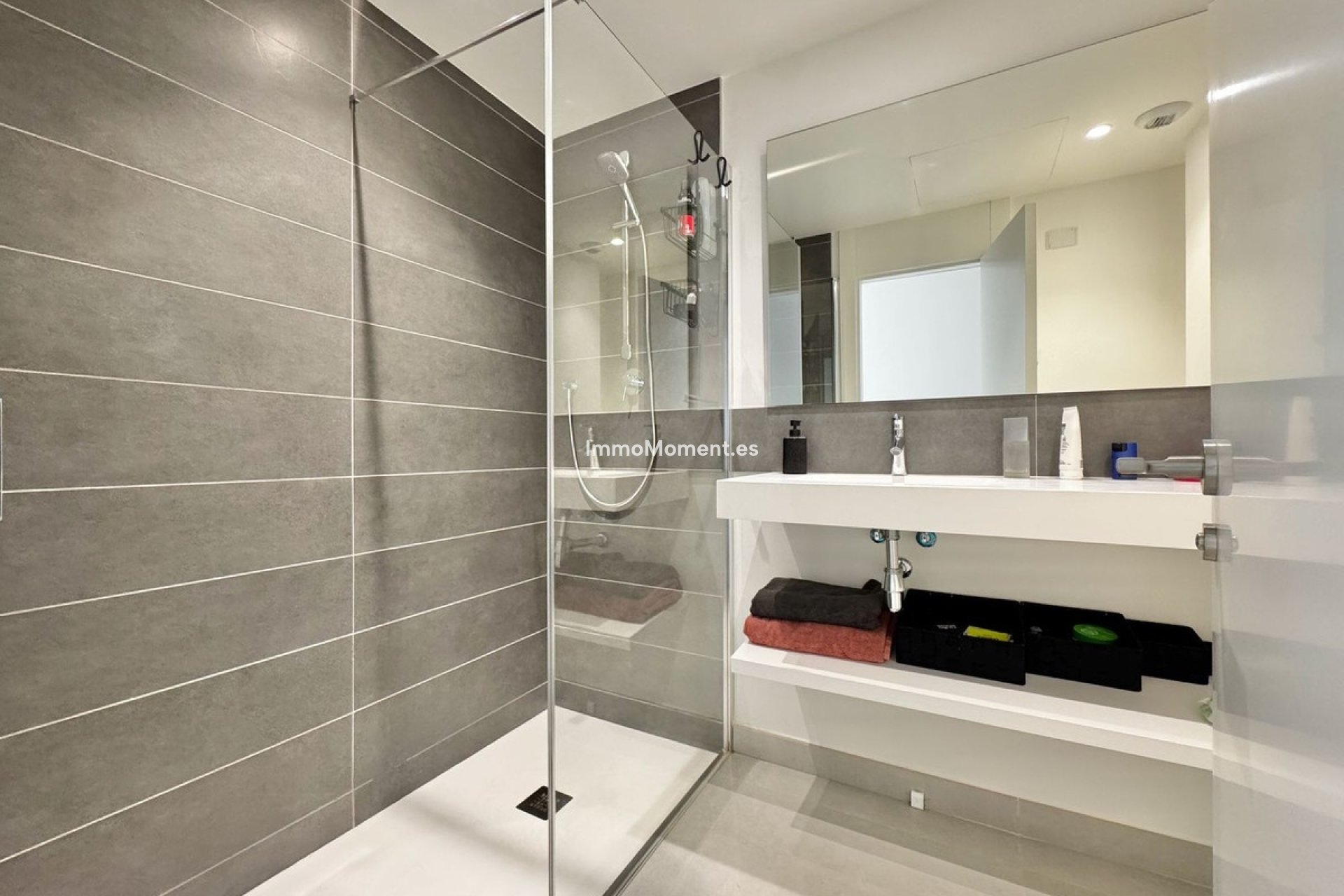 Resale - Apartment - Fuengirola - Fuengirola Centro