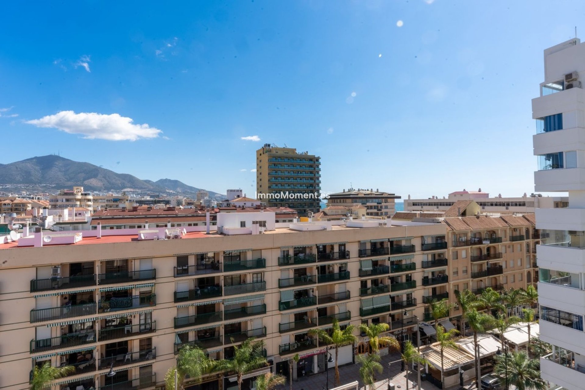 Resale - Apartment - Fuengirola - Fuengirola Centro