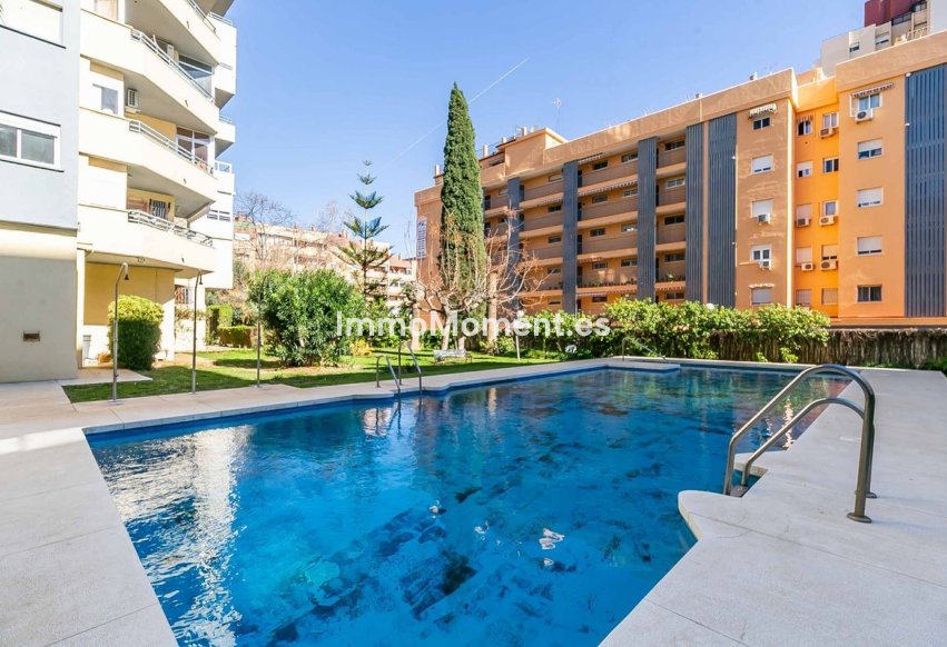 Resale - Apartment - Fuengirola - Fuengirola Centro