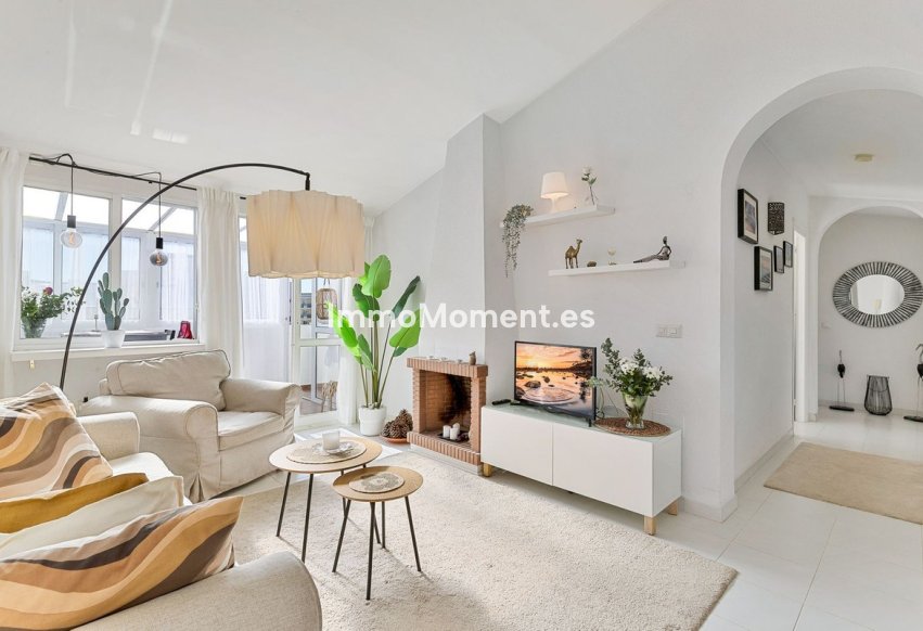 Resale - Apartment - Fuengirola - Fuengirola Centro