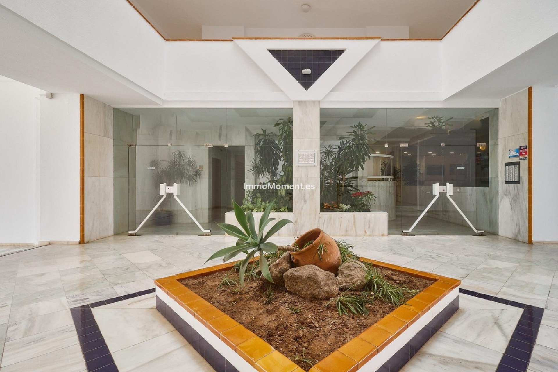 Resale - Apartment - Fuengirola - Fuengirola Centro