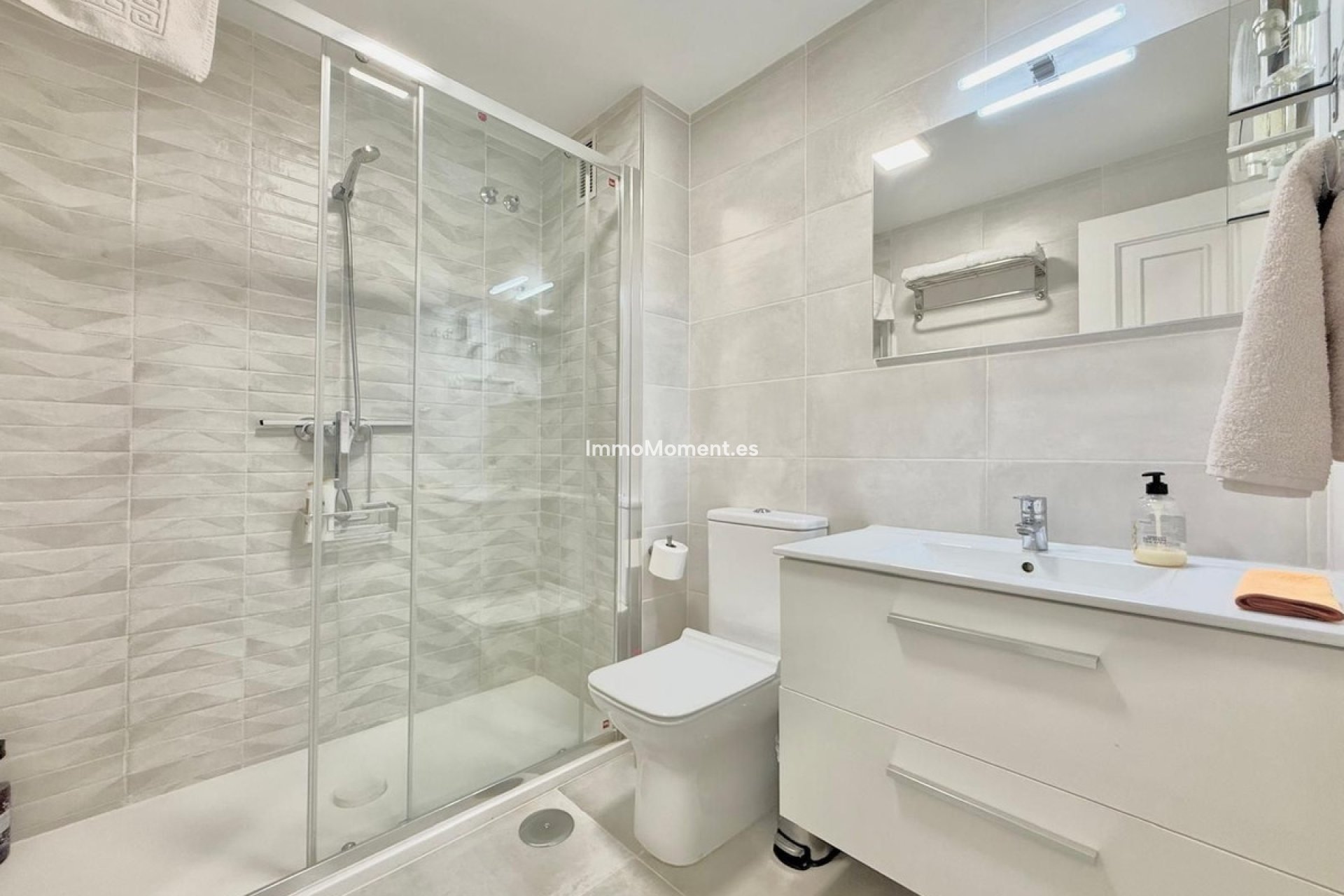 Resale - Apartment - Fuengirola - Fuengirola Centro