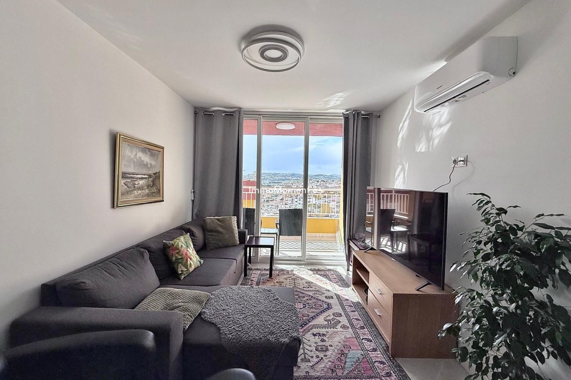 Resale - Apartment - Fuengirola - Fuengirola Centro
