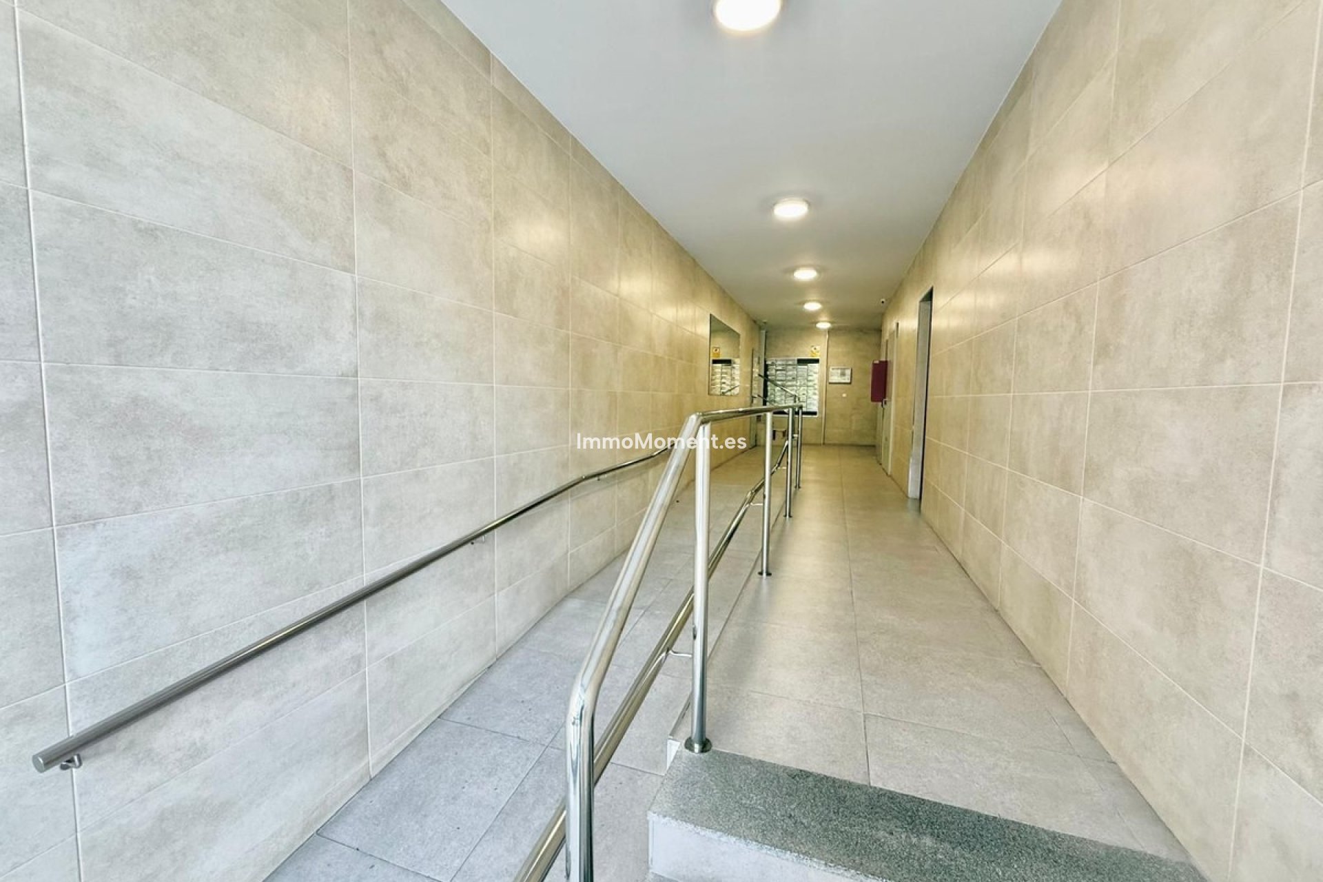 Resale - Apartment - Fuengirola - Fuengirola Centro