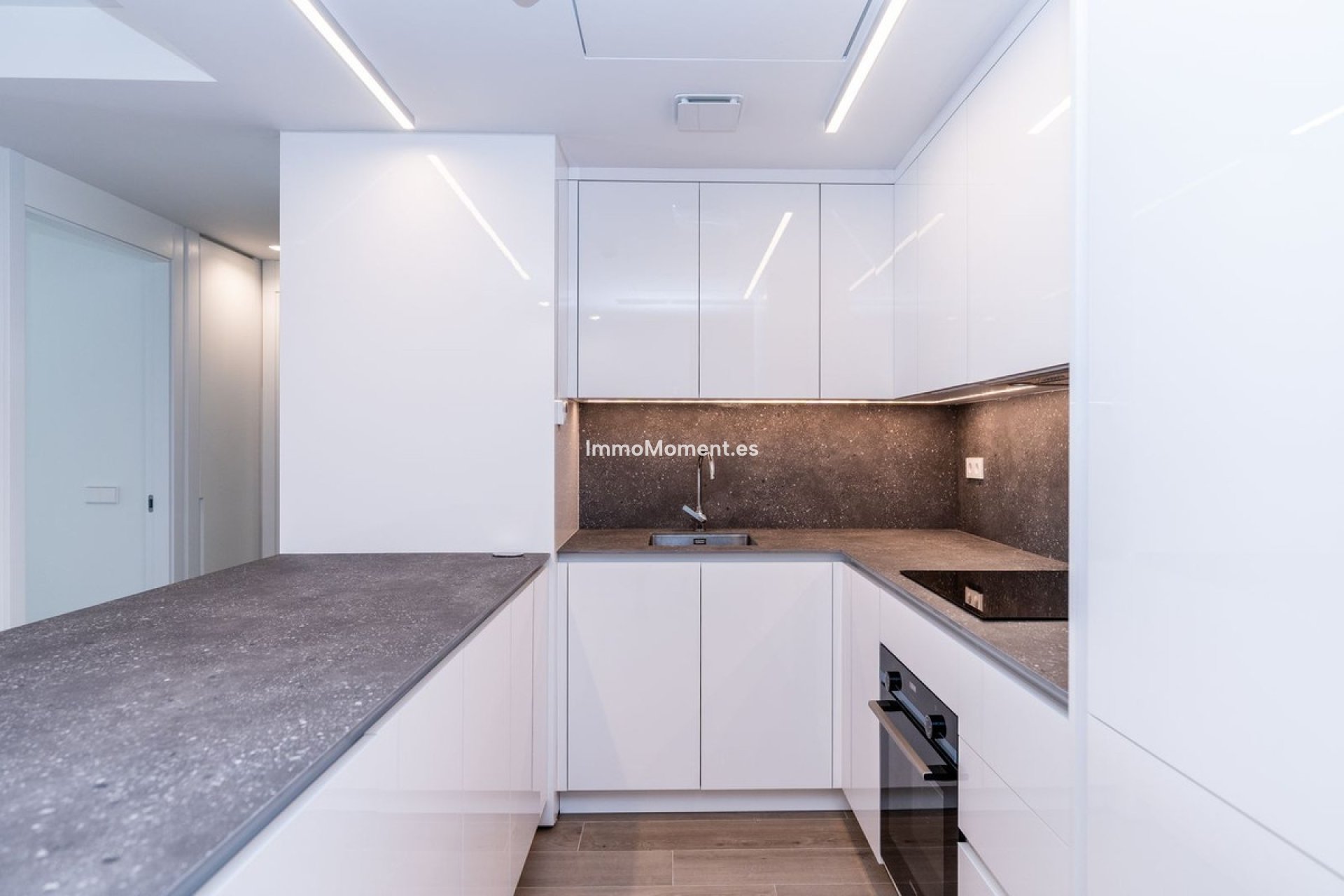 Resale - Apartment - Fuengirola - Fuengirola Centro