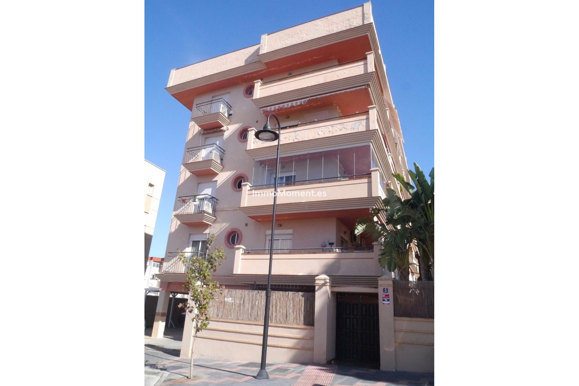Resale - Apartment - Fuengirola - Fuengirola Centro