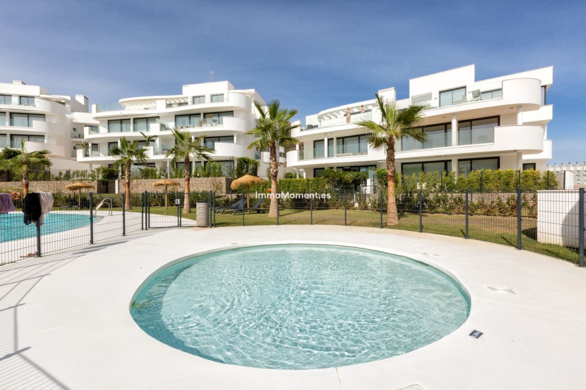 Resale - Apartment - Fuengirola - Fuengirola Centro