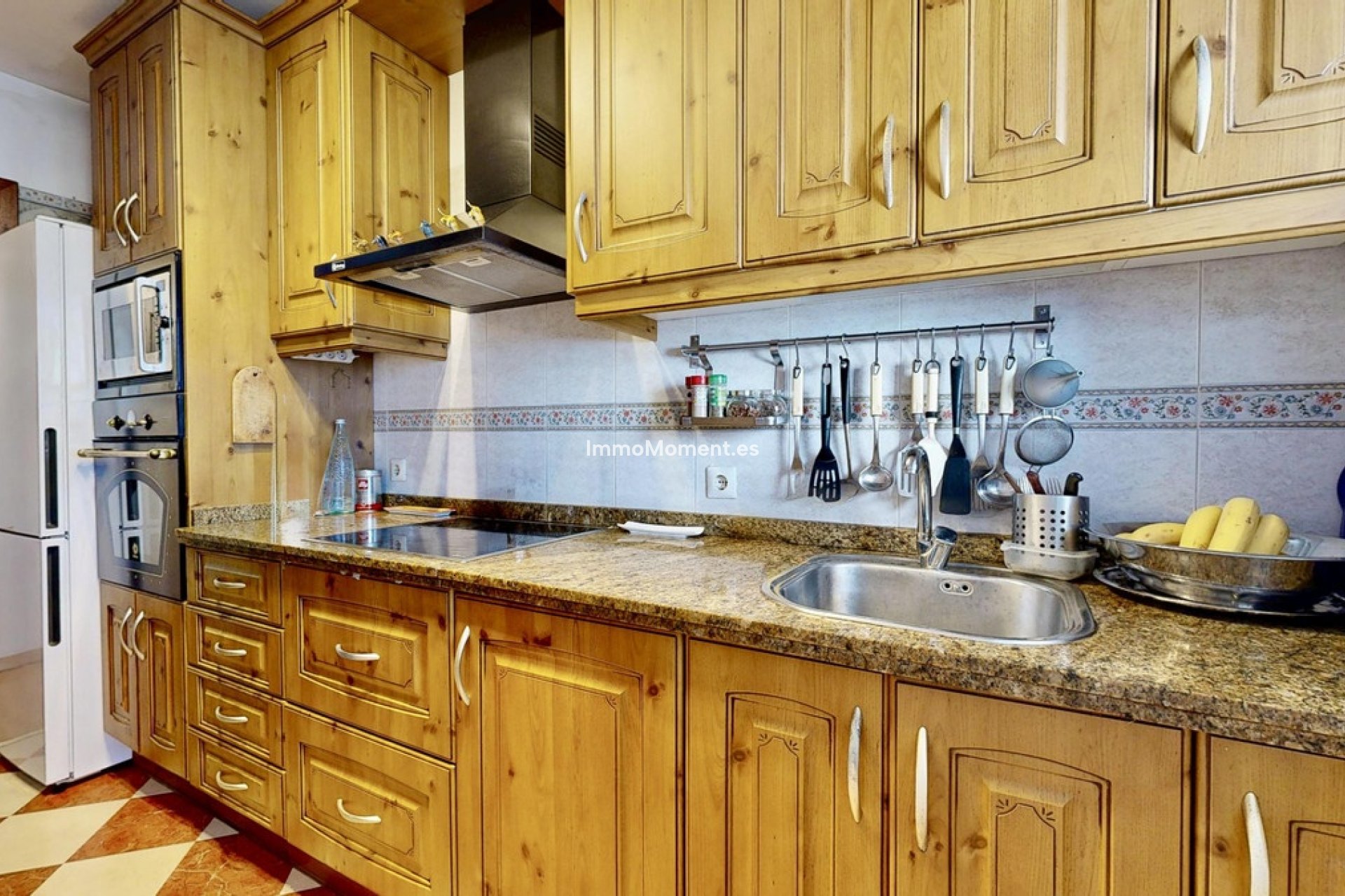 Resale - Apartment - Fuengirola - Fuengirola Centro