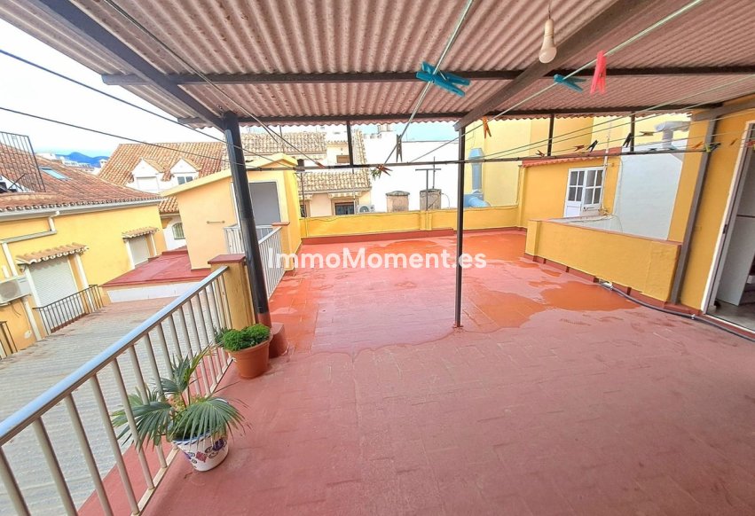 Resale - Apartment - Fuengirola - Fuengirola Centro