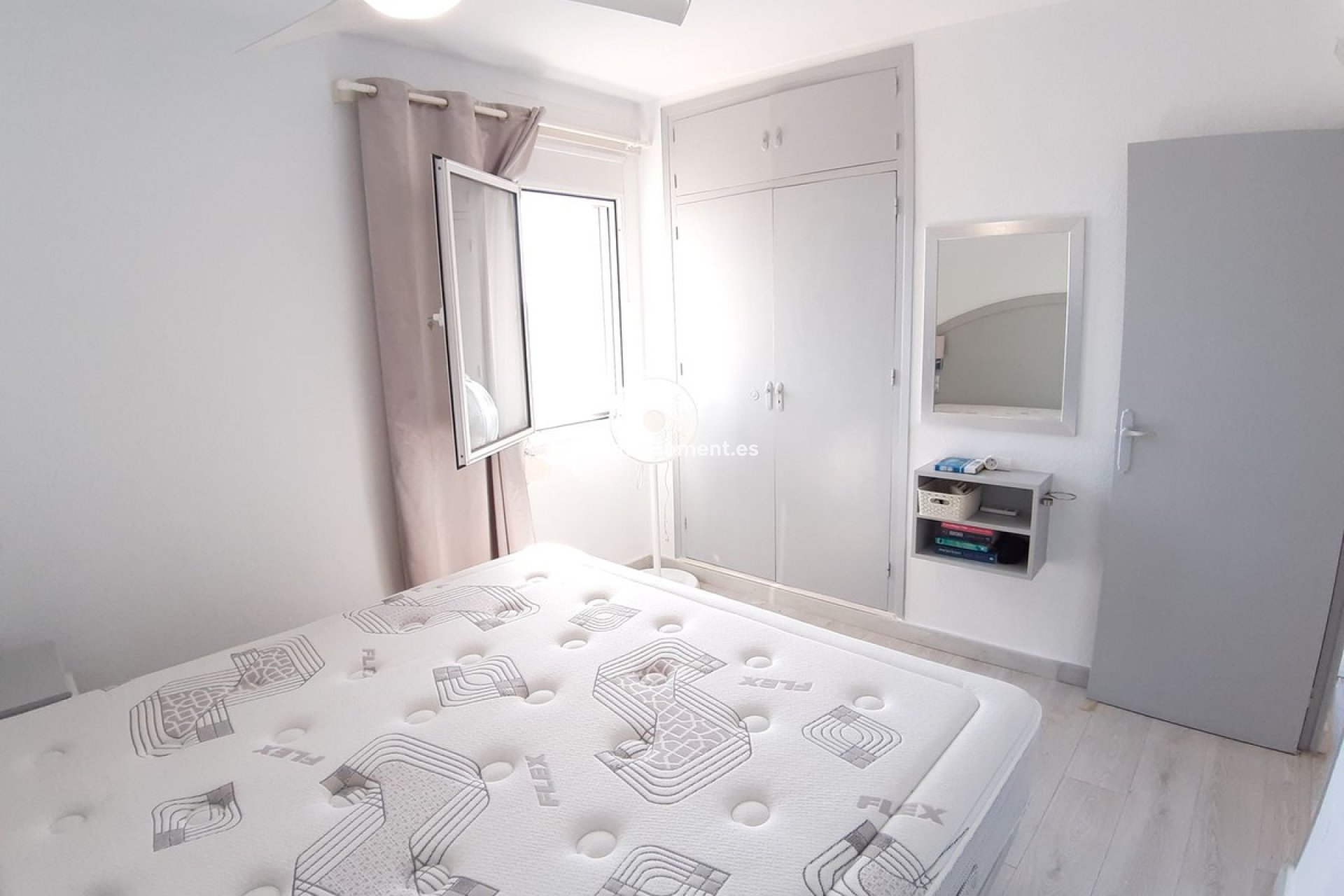Resale - Apartment - Fuengirola - Fuengirola Centro