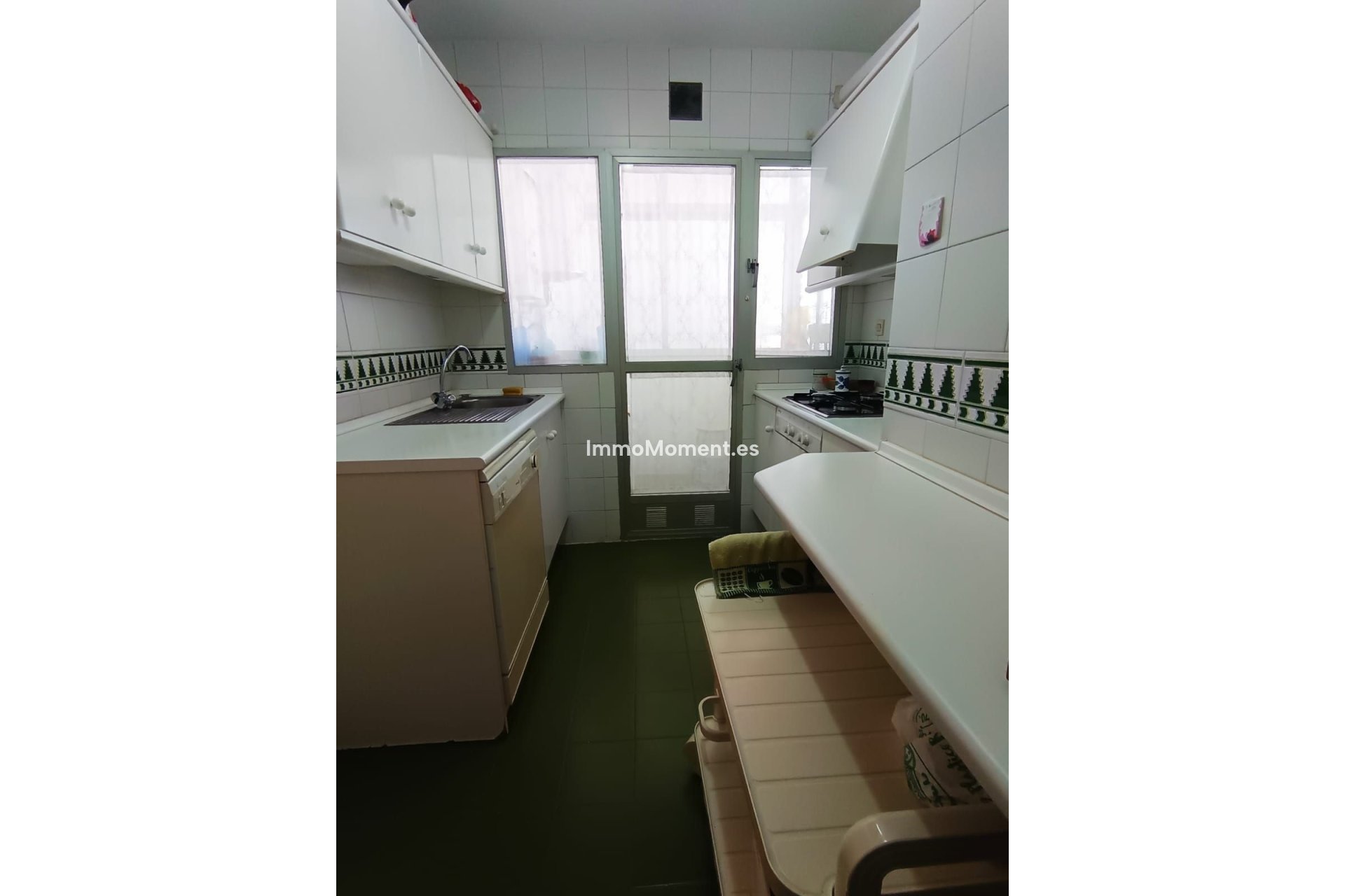 Resale - Apartment - Fuengirola - Fuengirola Centro