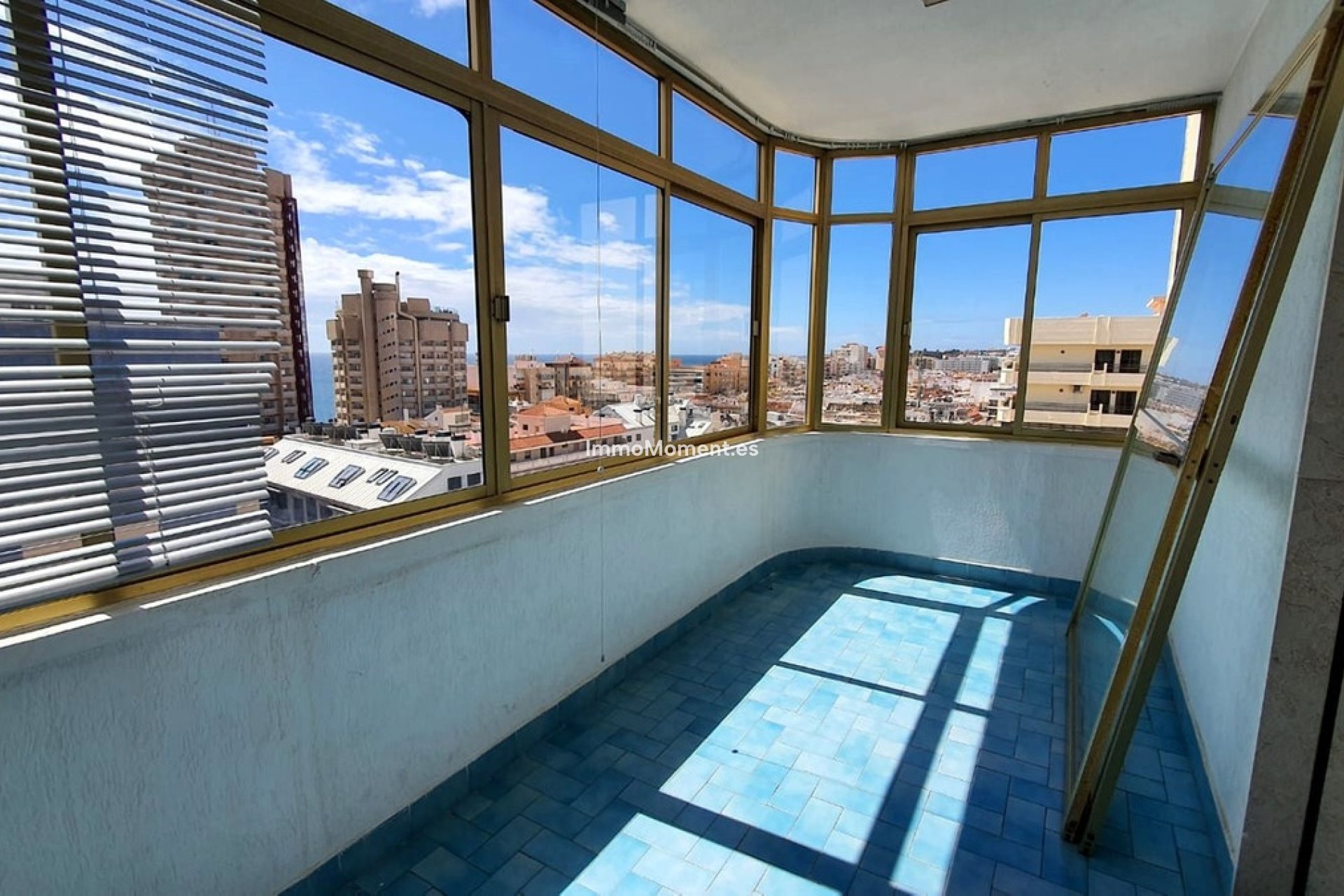 Resale - Apartment - Fuengirola - Fuengirola Centro