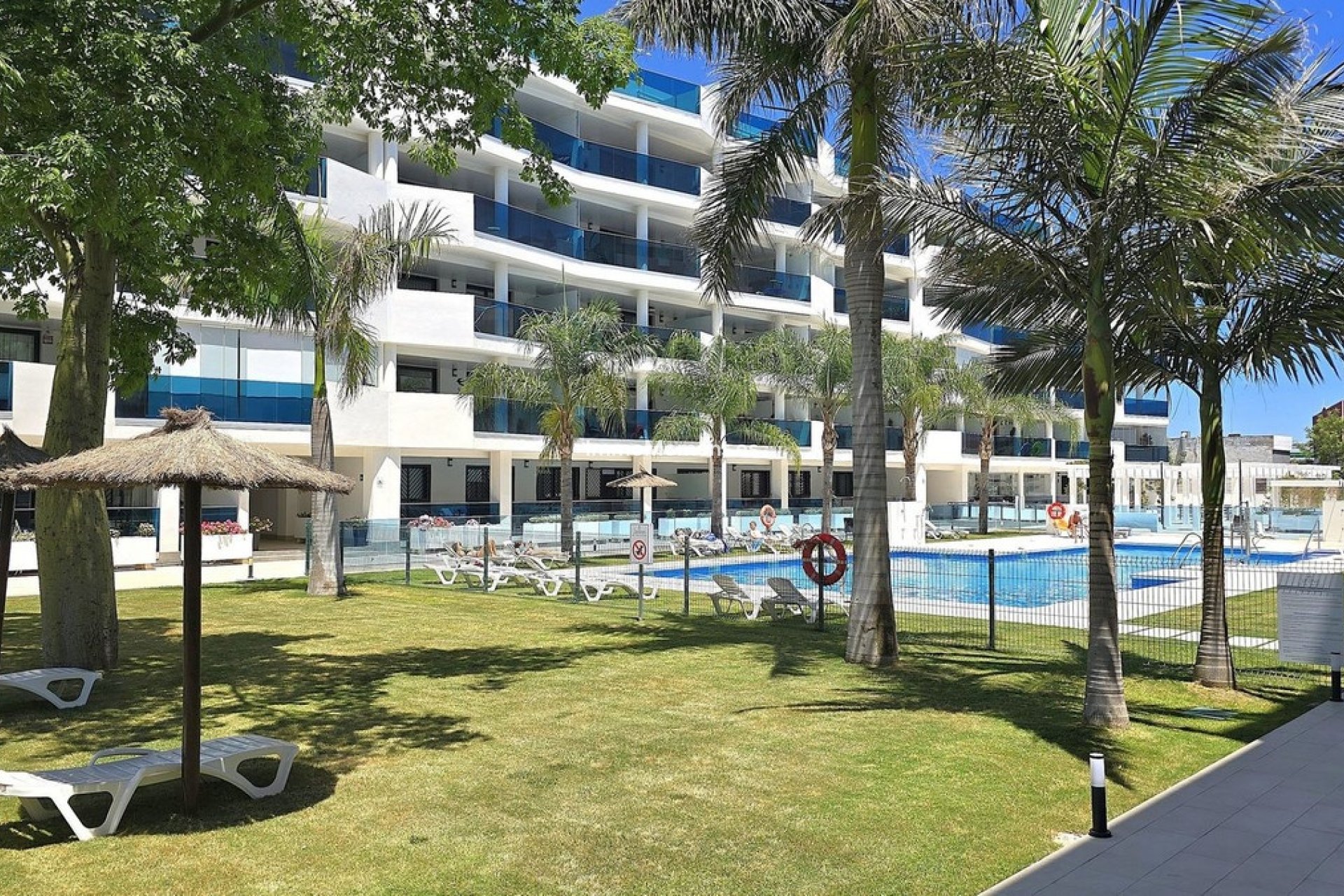 Resale - Apartment - Fuengirola - Fuengirola Centro