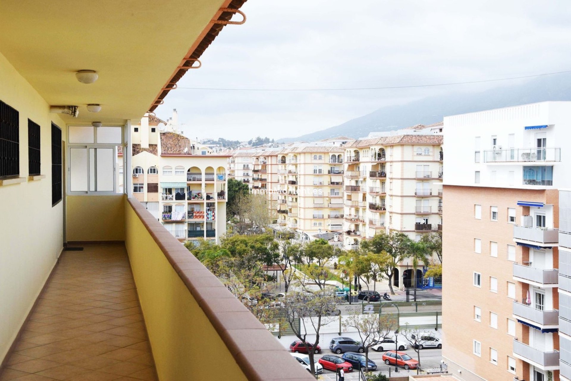 Resale - Apartment - Fuengirola - Fuengirola Centro