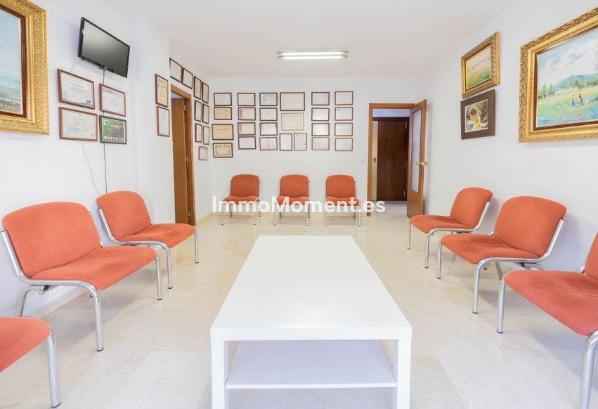 Resale - Apartment - Fuengirola - Fuengirola Centro
