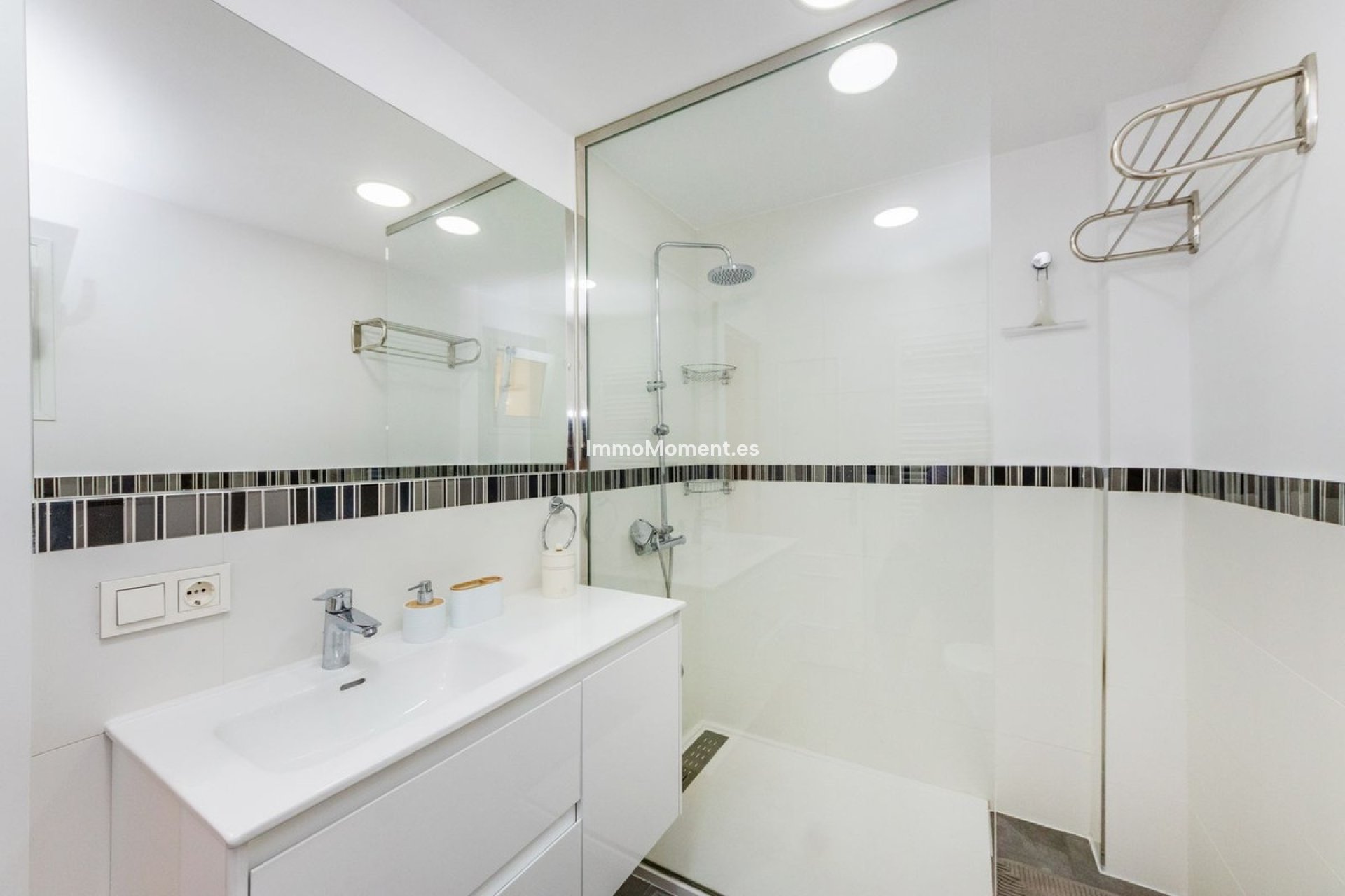 Resale - Apartment - Fuengirola - Fuengirola Centro