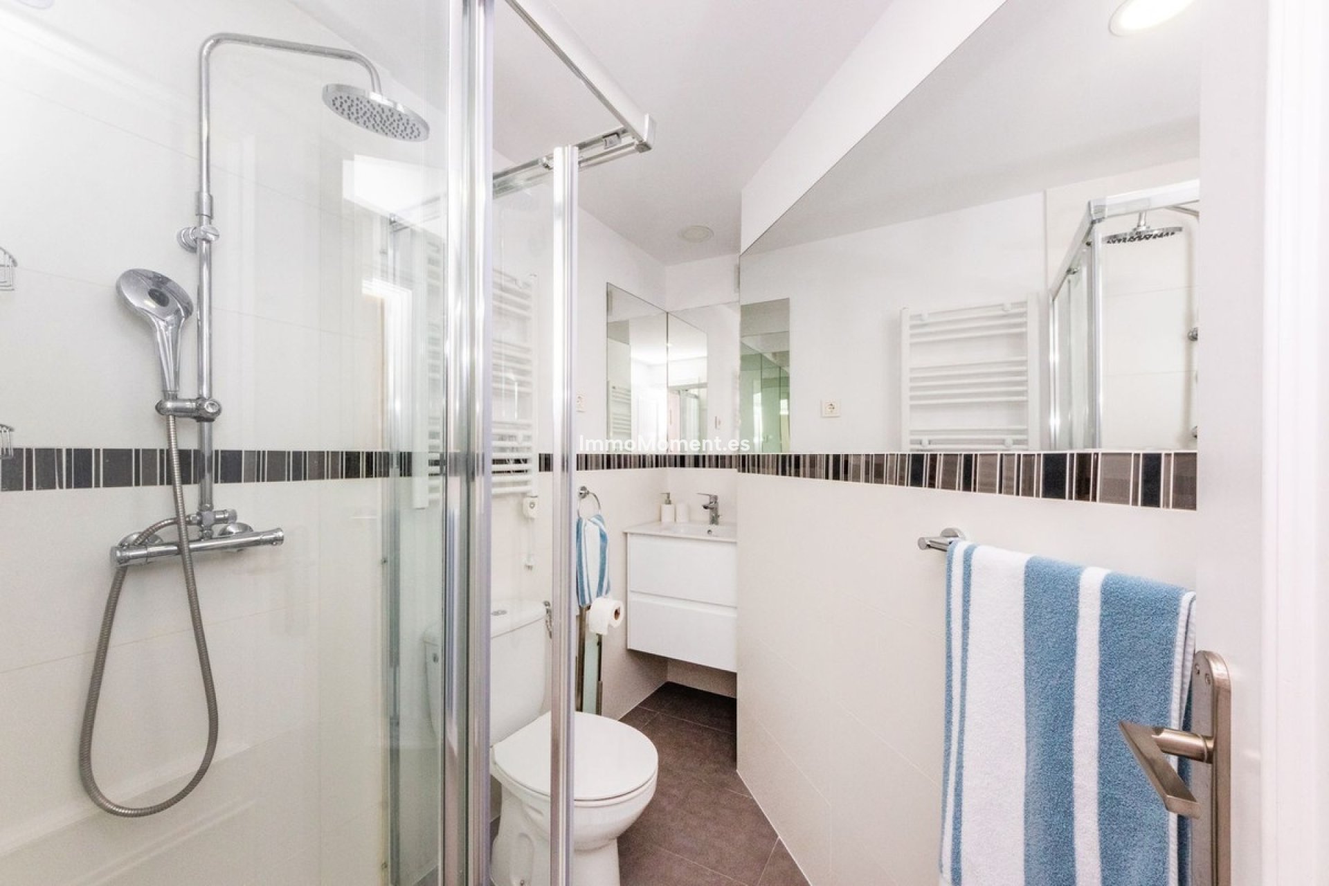 Resale - Apartment - Fuengirola - Fuengirola Centro