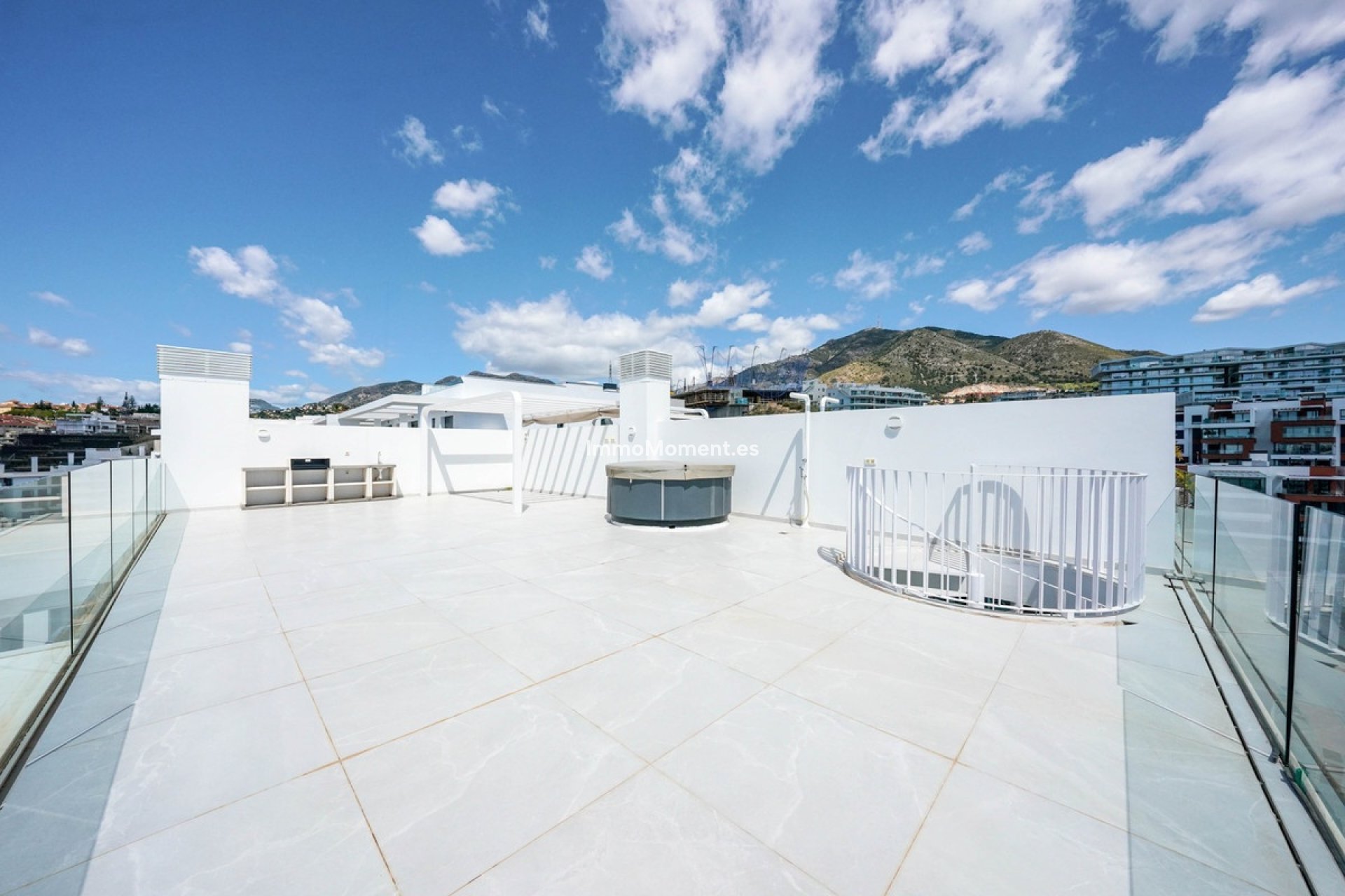 Resale - Apartment - Fuengirola - Fuengirola Centro