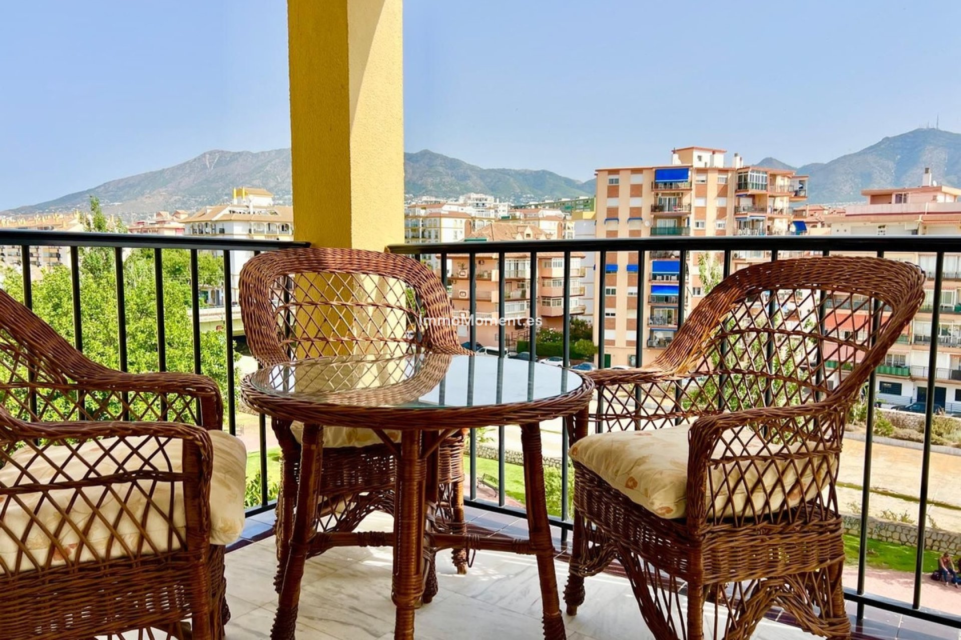 Resale - Apartment - Fuengirola - Fuengirola Centro