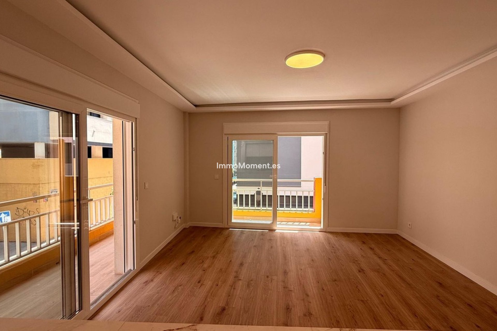 Resale - Apartment - Fuengirola - Fuengirola Centro