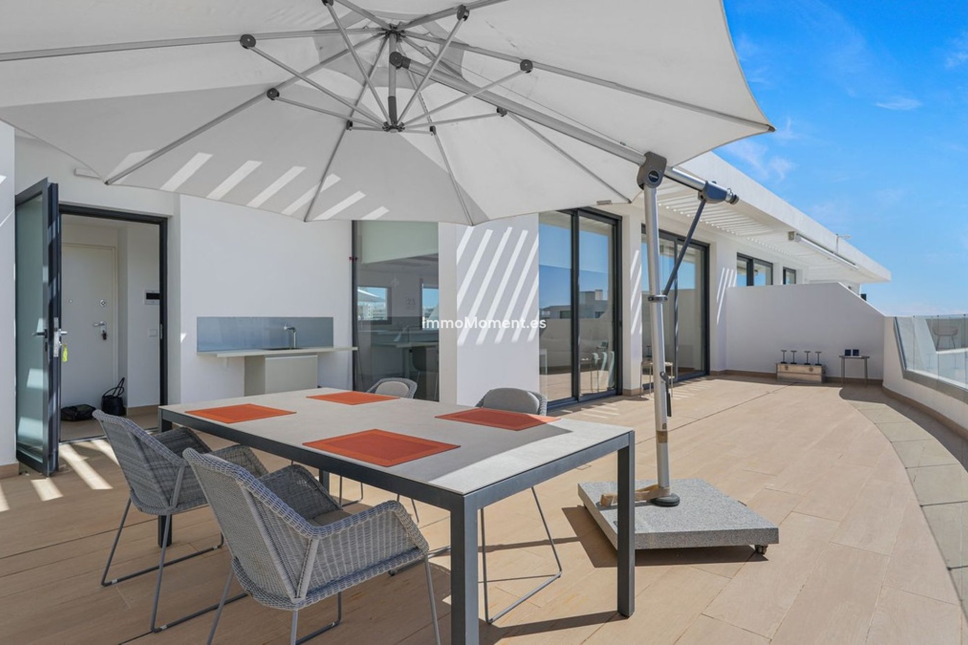 Resale - Apartment - Fuengirola - Higueron