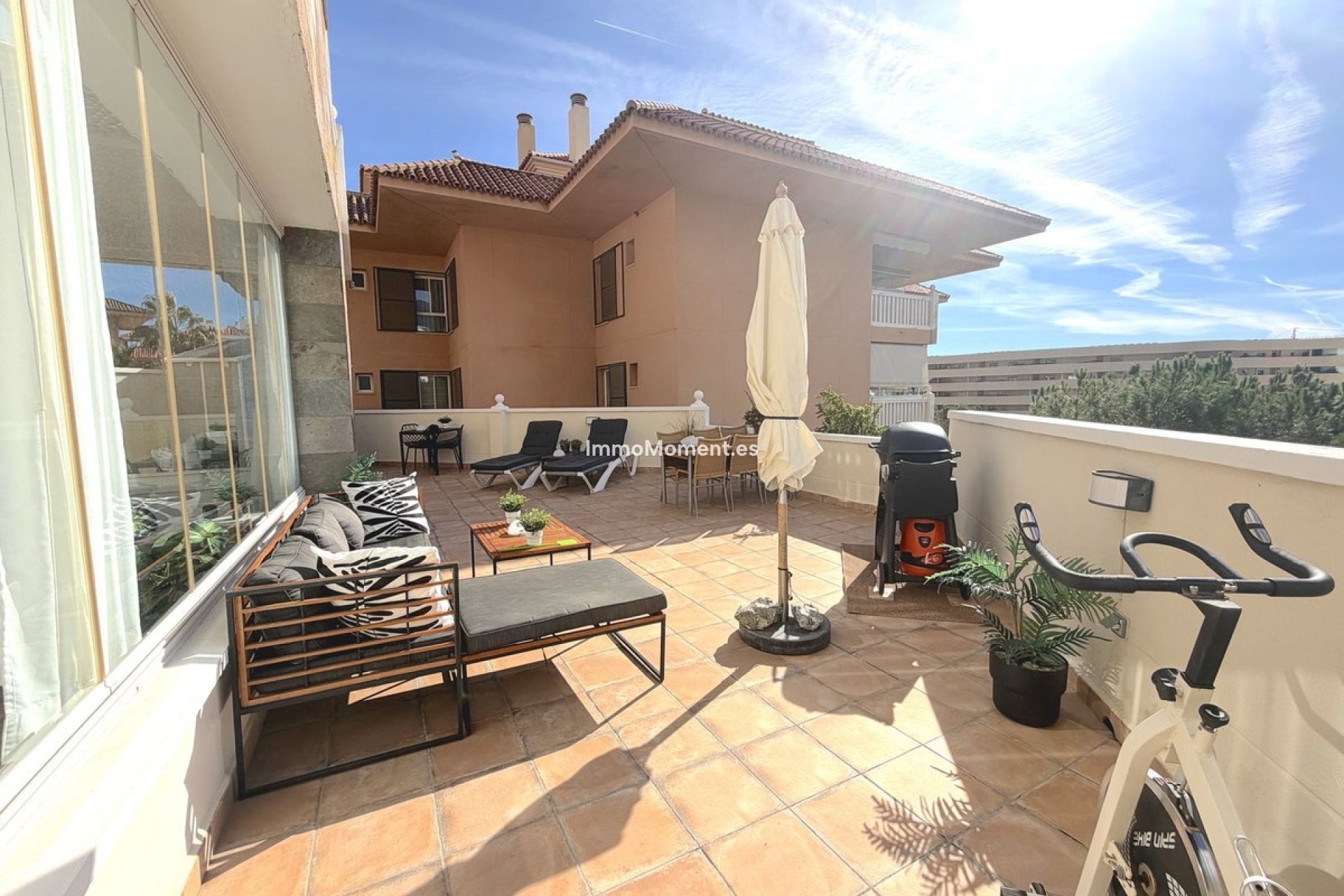 Resale - Apartment - Fuengirola - Higueron
