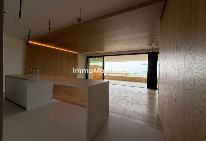 Resale - Apartment - Fuengirola - Higueron