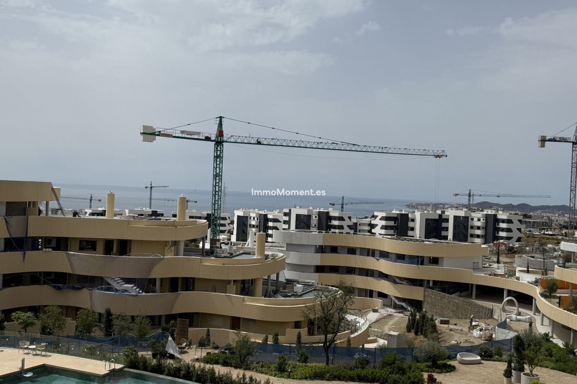 Resale - Apartment - Fuengirola - Higueron