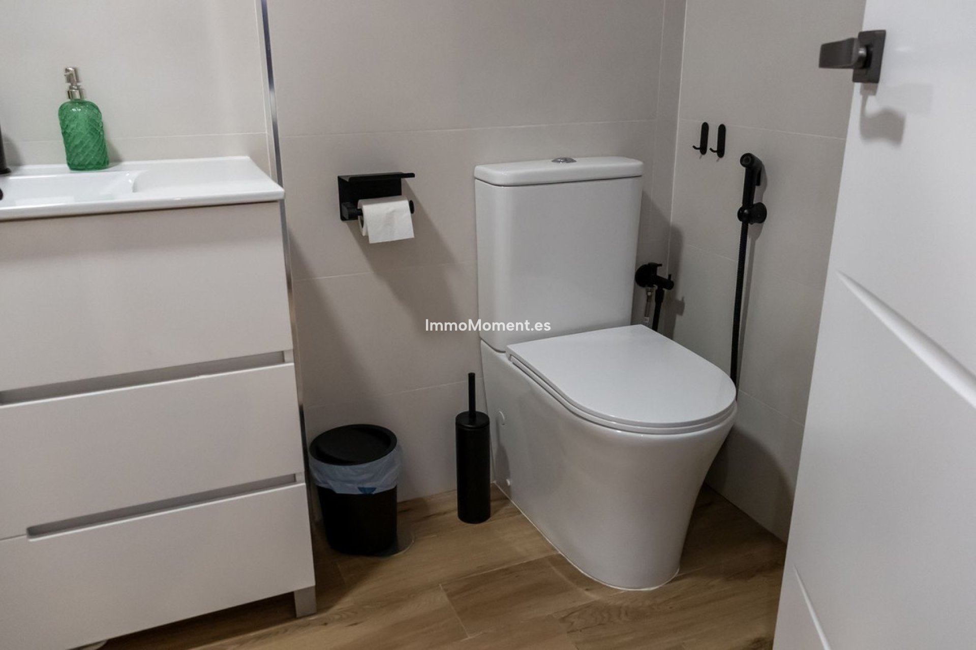 Resale - Apartment - Fuengirola - Higueron